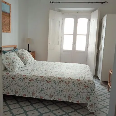 Sagasta Apartment *
