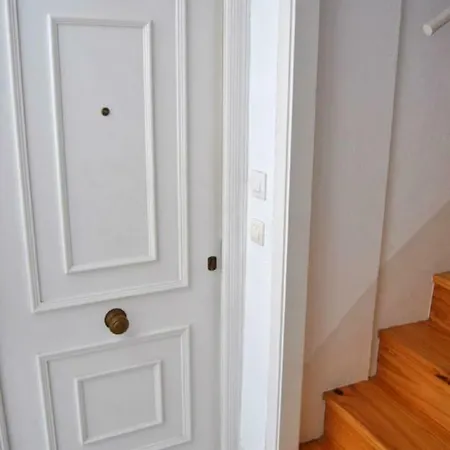 Sagasta Apartment
