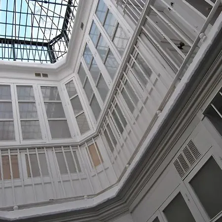 Apartman Sagasta
