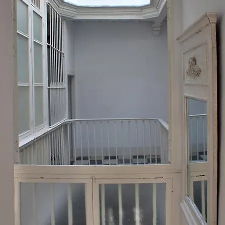 Sagasta Apartman *